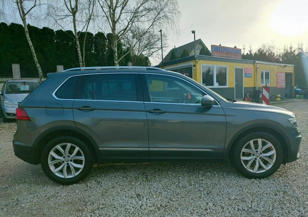 Volkswagen Tiguan cena 94900 przebieg: 142000, rok produkcji 2018 z Gorlice małe 529